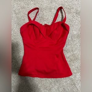 XS MANEATER TOP IN RED